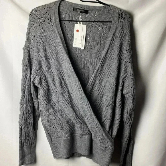 NWT MEROKEETY WO SIZE LARGE GRAY FAUX WRAP SWEATER OPEN WEAVE DESIGN SOFT - Picture 2 of 11